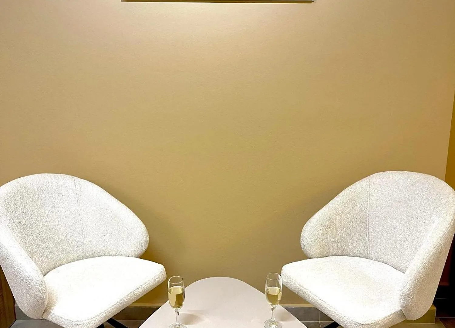 Dream In Tirana Apartment 0*,